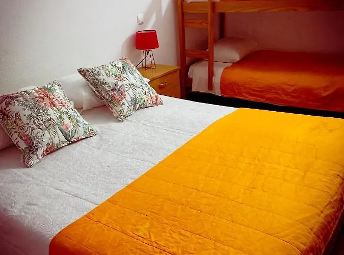 Abrigo Da Estrela Bed & Breakfast *